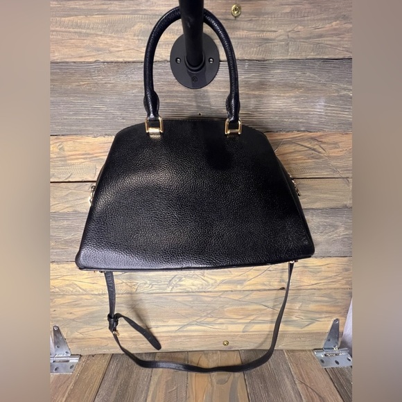 BIN047.2 LIKE NEW Michael Kors MK Logo Gold Charm Black Pebble Leather Satchel - Picture 6 of 10